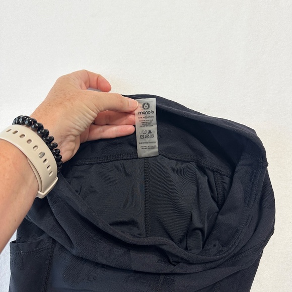 Mono B Black Jacquard Textured High-Waisted Leggings Women’s Size Small - Picture 7 of 7